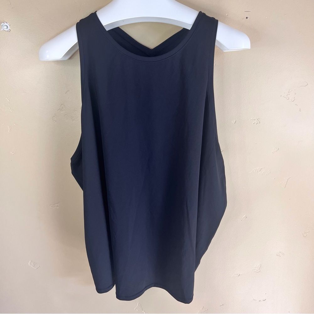 NWT Old Navy Active Black Butter Soft Tank with Built in Bra Size‎ 4X Activewear